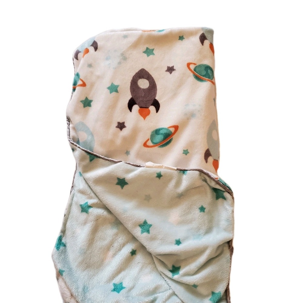 S.L. Home Fashions Spaceships Stars Sherpa Infant‎ Blanket Planet